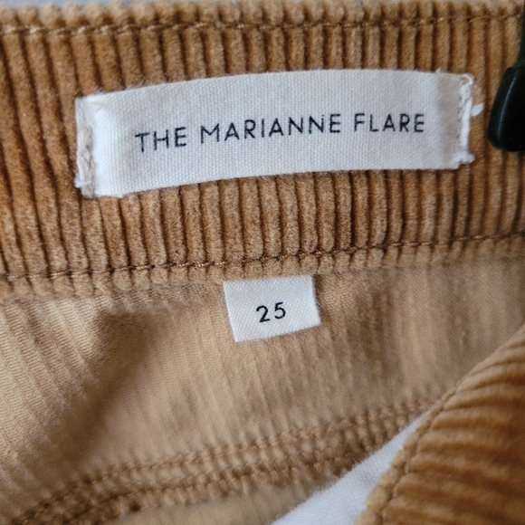 Aritzia's Denim Forum Mariane Flare corduroy pants, Golden amber, size 25 - Picture 9 of 12